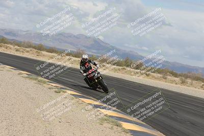 media/May-05-2025-Moto Forza (Mon) [[3c1838c5e5]]/2-B Group/Session 2 (Turn 7 Inside)/